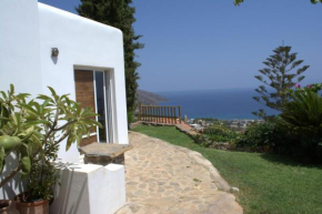 Hotels in Katsikia